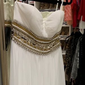 Bebe Sweetheart Prom Dress NWT